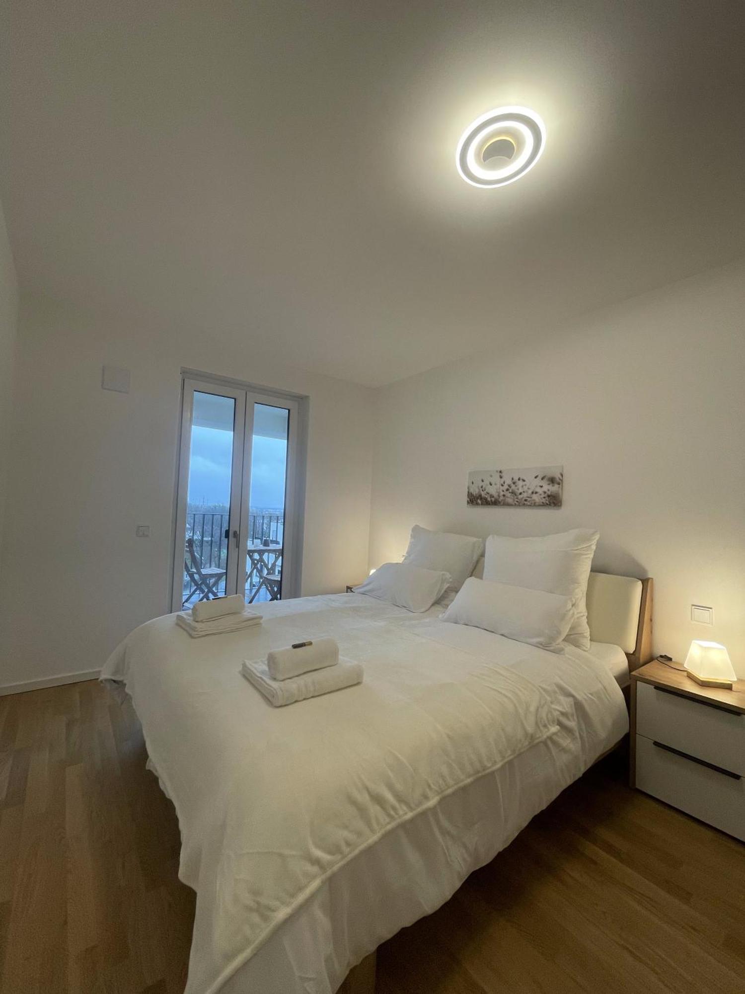 Luxurious And Stylish Apartment At Ber Airport Schönefeld Exterior foto